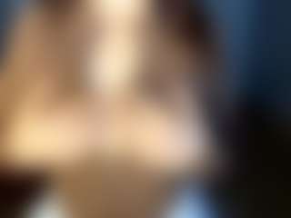 InesShofner's Live Sex Cam Show