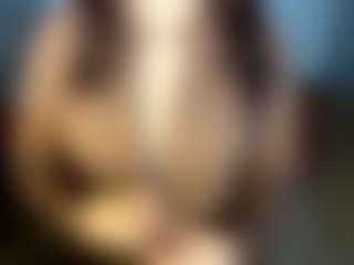 InesShofner's Live Sex Cam Show