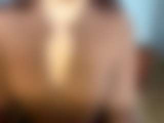InesShofner's Live Sex Cam Show