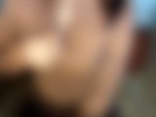 Live-Cam-Show mit InesShofner - Young Adult auf Camsoda
