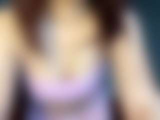 Live cam show with InesShofner - Nipple Piercings on Dare Cams