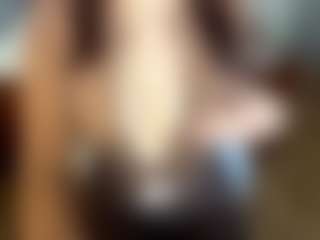 Live cam show with InesShofner - Nipple Piercings on CSO-WL