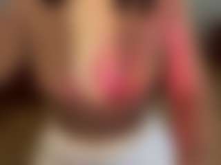 Live cam show with InesShofner - Granny BBW on Camsoda