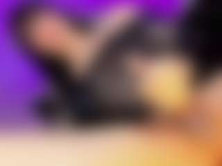 Live cam show with Ivannahot-S7 - Orgasm on CamwithHer