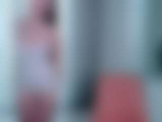 Lilyisshy's Live Sex Cam Show