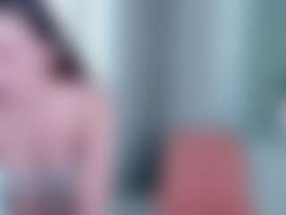 Lilyisshy's Live Sex Cam Show