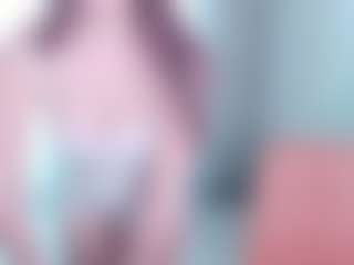 Lilyisshy's Live Sex Cam Show
