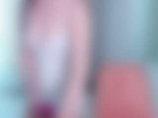 Lilyisshy's Live Sex Cam Show