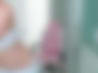 Lilyisshy's Live Sex Cam Show