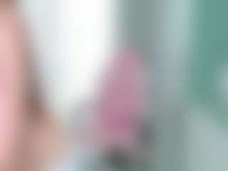 Lilyisshy's Live Sex Cam Show