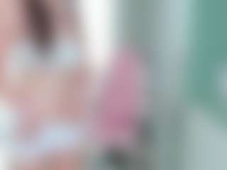 Lilyisshy's Live Sex Cam Show