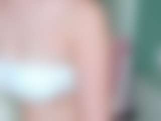 Lilyisshy's Live Sex Cam Show