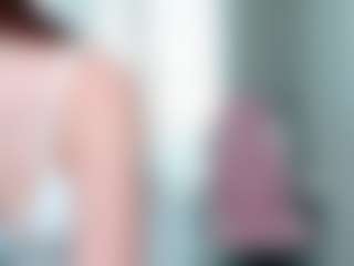 Lilyisshy's Live Sex Cam Show