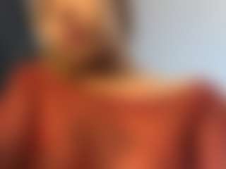 Live cam show with Maacha - New Shaved Pussy on Camsoda