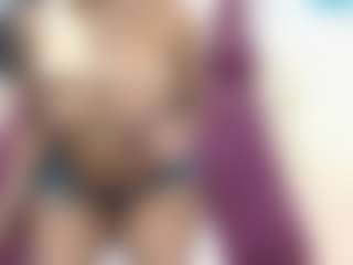 NaughtyLira69's Live Sex Cam Show