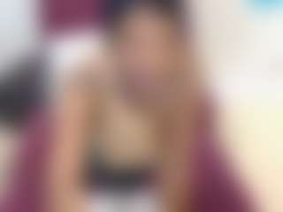 NaughtyLira69's Live Sex Cam Show