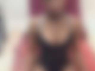 Live cam show with NaughtyLira69 - Ass Clapping on x69.live