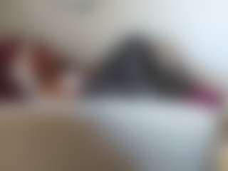 Live cam show with NaughtyLira69 - Smoke on Camsoda