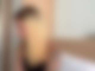 Julia's Live Sex Cam Show
