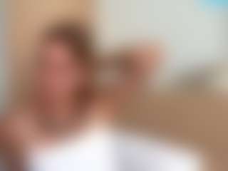 Julia's Live Sex Cam Show