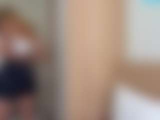 Julia's Live Sex Cam Show