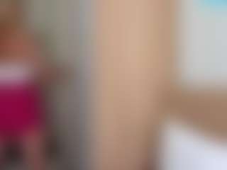 Julia's Live Sex Cam Show