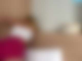 Julia's Live Sex Cam Show