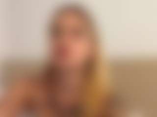 Julia's Live Sex Cam Show