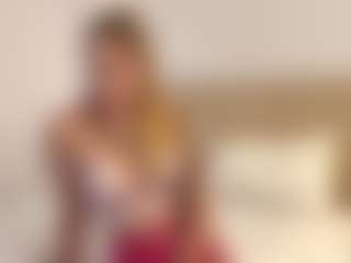 Julia's Live Sex Cam Show