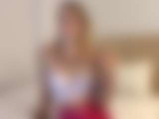 Julia's Live Sex Cam Show
