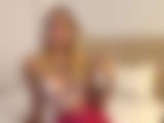 Julia's Live Sex Cam Show