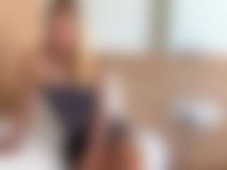 Julia's Live Sex Cam Show