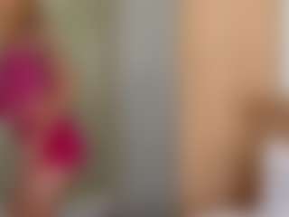 Live cam show with Julia - New White on googirlz | france