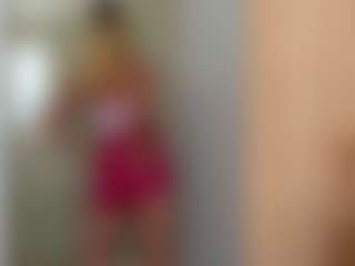 Julia's Live Sex Cam Show