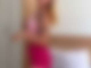 Julia's Live Sex Cam Show