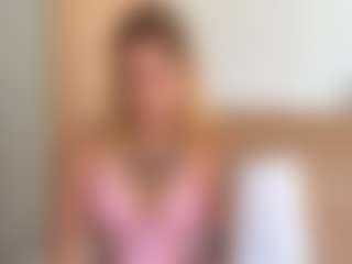 Julia's Live Sex Cam Show