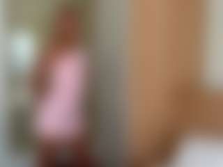 Julia's Live Sex Cam Show