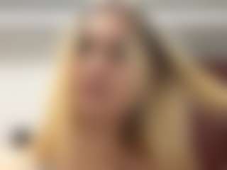 Julia's Live Sex Cam Show