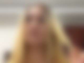 Julia's Live Sex Cam Show