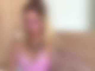 Julia's Live Sex Cam Show