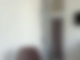 Live cam show with Julia - Butt Plug on StripNow