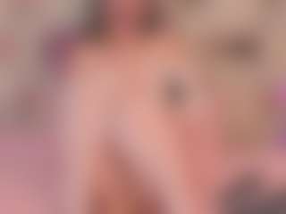 ValentinaValvet's Live Sex Cam Show