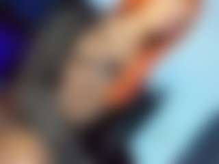 Live cam show with VIENNA-S7 - Orgasm on Camming Site