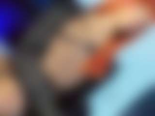 Live cam show with VIENNA-S7 - Facial Piercings on Hubzter Live