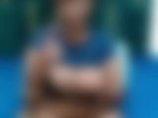 CurvyHun's Live Sex Cam Show