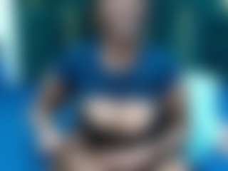 Live cam show with CurvyHun - Teen (18+) on Camsoda
