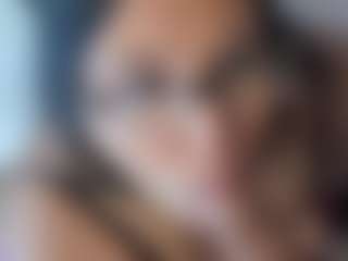 deepandcurvy1's Live Sex Cam Show