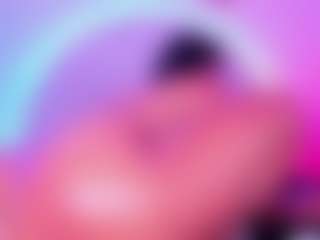 Elsalondoonn's Live Sex Cam Show