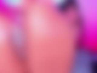 Elsalondoonn's Live Sex Cam Show