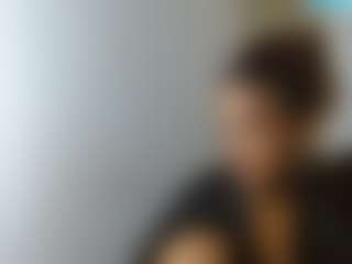 Live cam show with Kiarablow - Ass Clapping on Camsoda